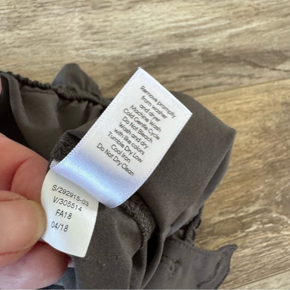 Athleta Skyline Pant - Paperbag Waist and Belt - Taupe - Picture 4 of 9